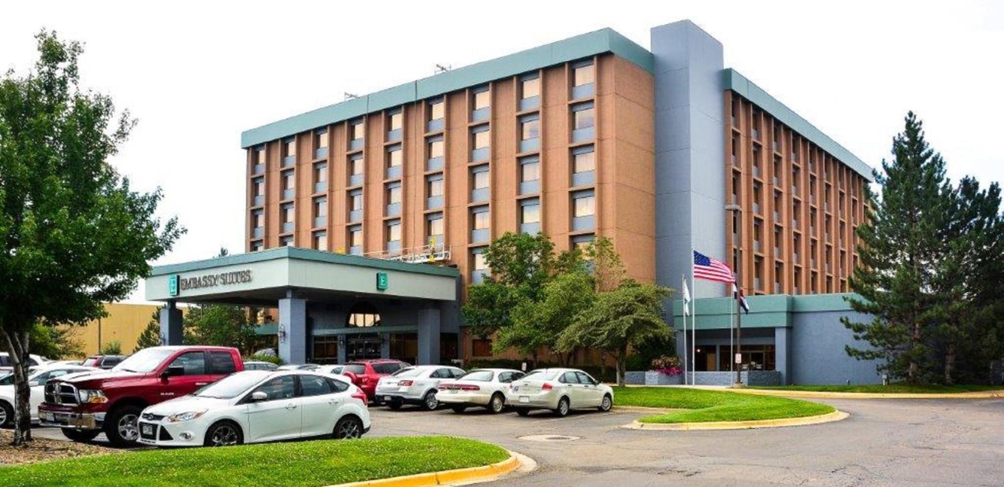 Hotel Embassy By Hilton Central Park Denver