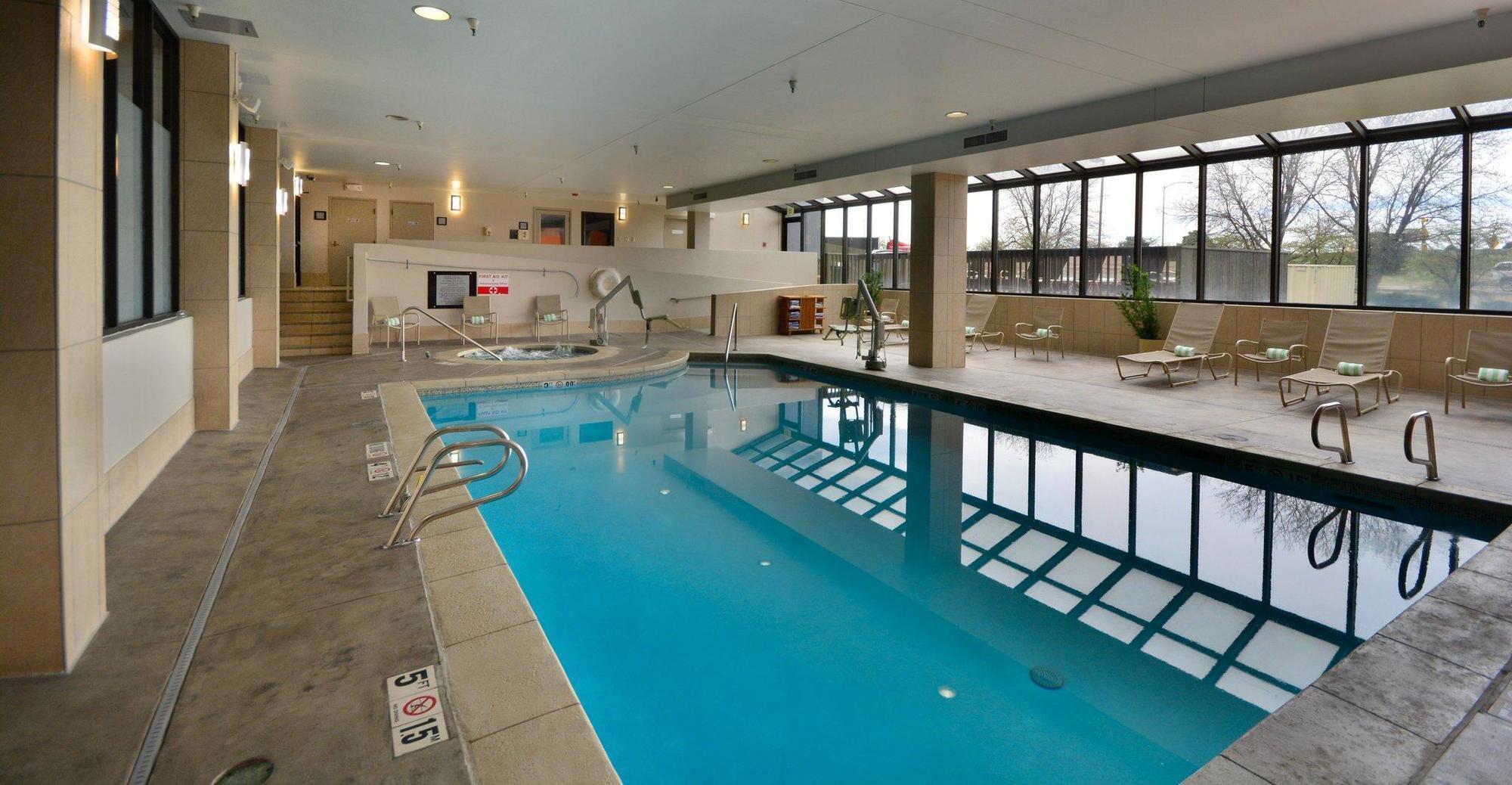 Hotel Embassy By Hilton Central Park