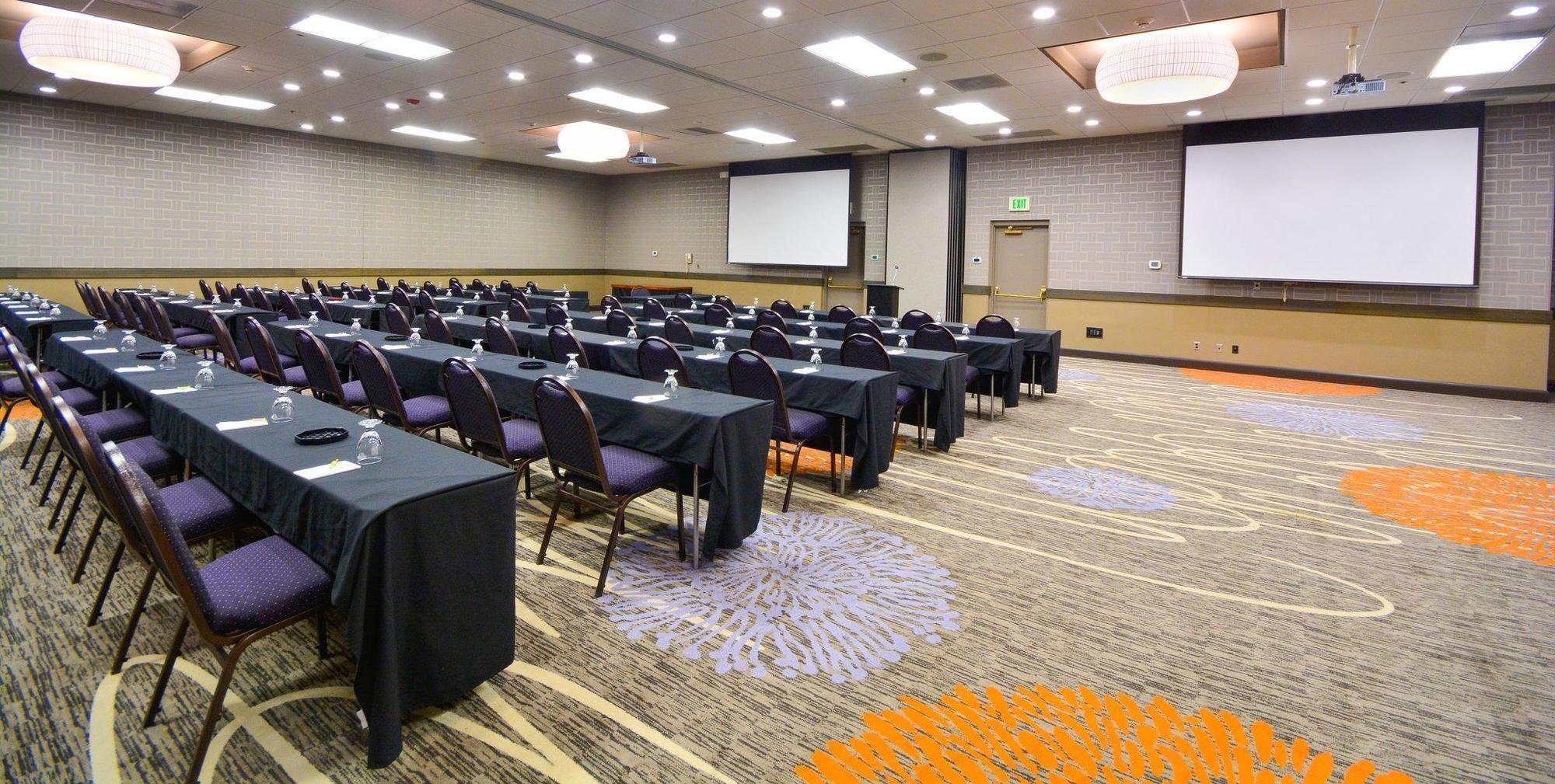 Embassy By Hilton Central Park 4* Denver