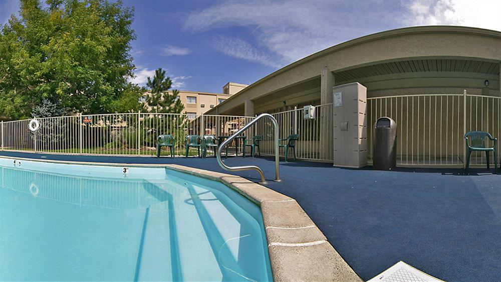 Hotel Ramada By Wyndham Downtown Denver