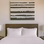 Sonder By Marriott Bonvoy Skyline Apartments Lohi