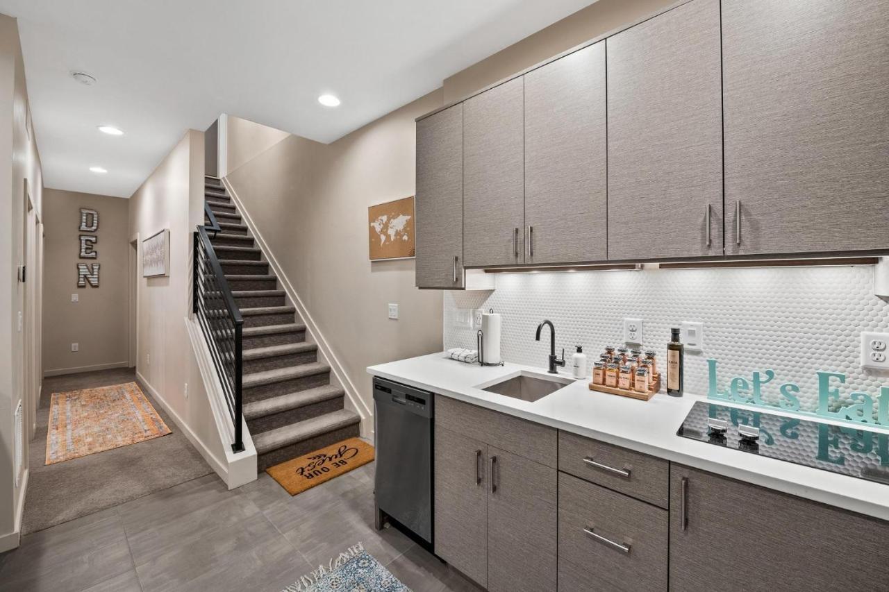 Fresh Decor - 2br Getaway - Walk To Sloan's