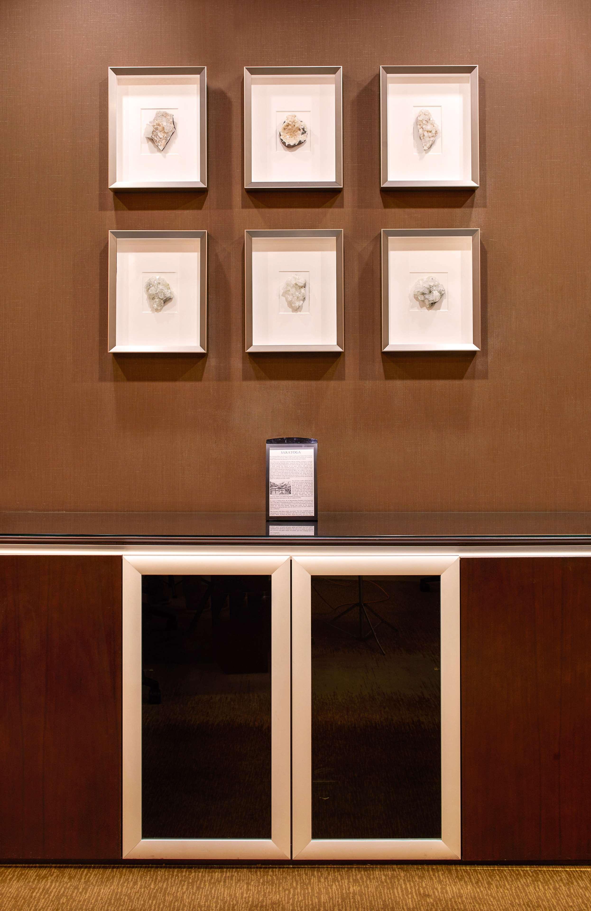 Hotel Hilton Center 4*