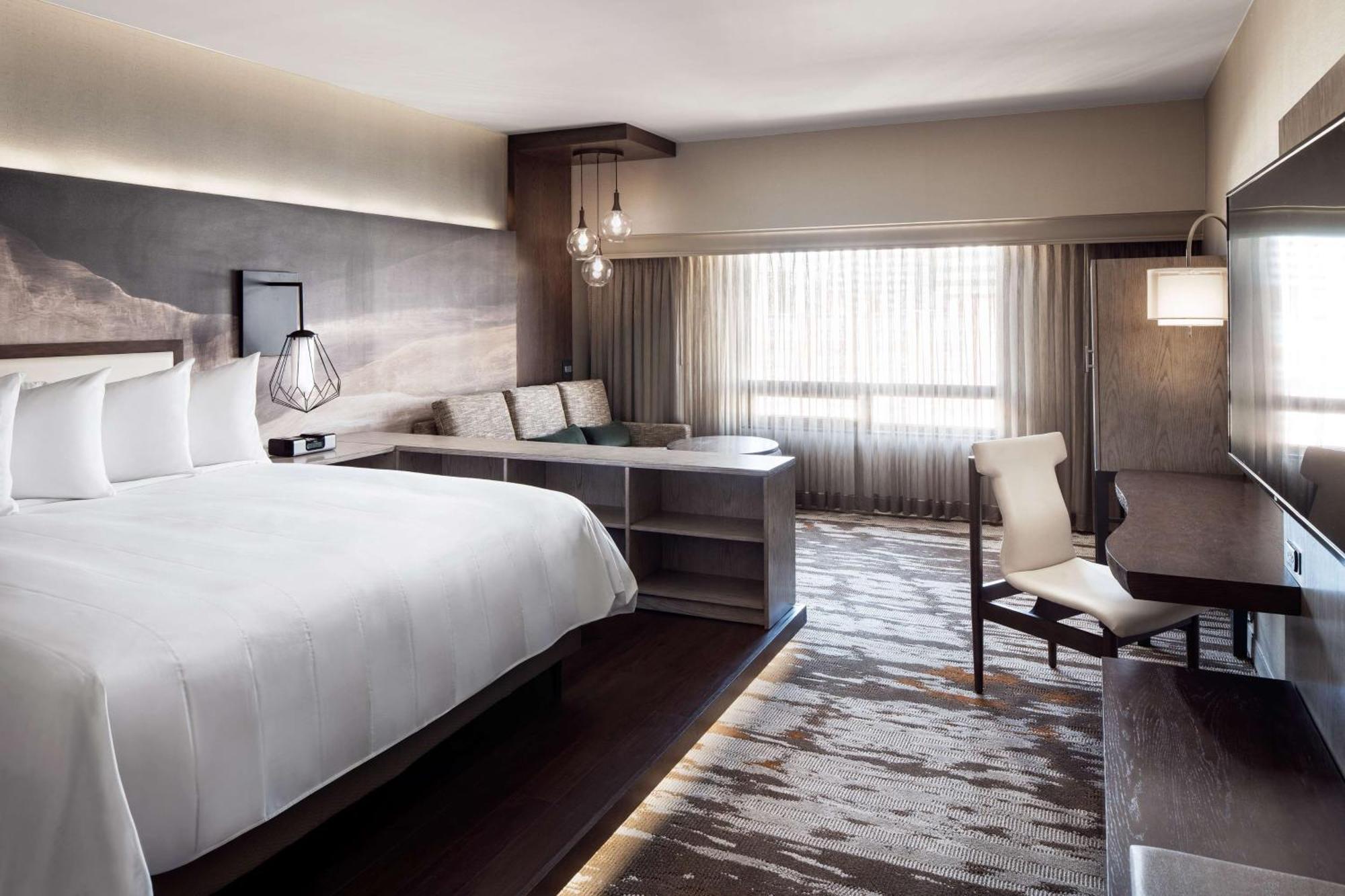 Hotel Hilton Center 4*