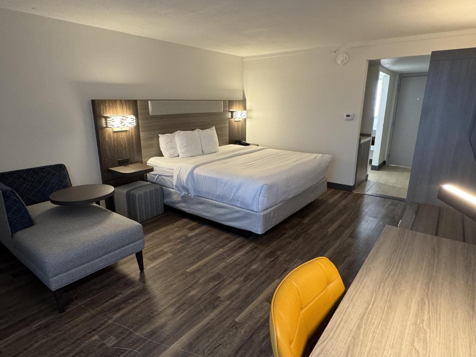 Central Inn Denver