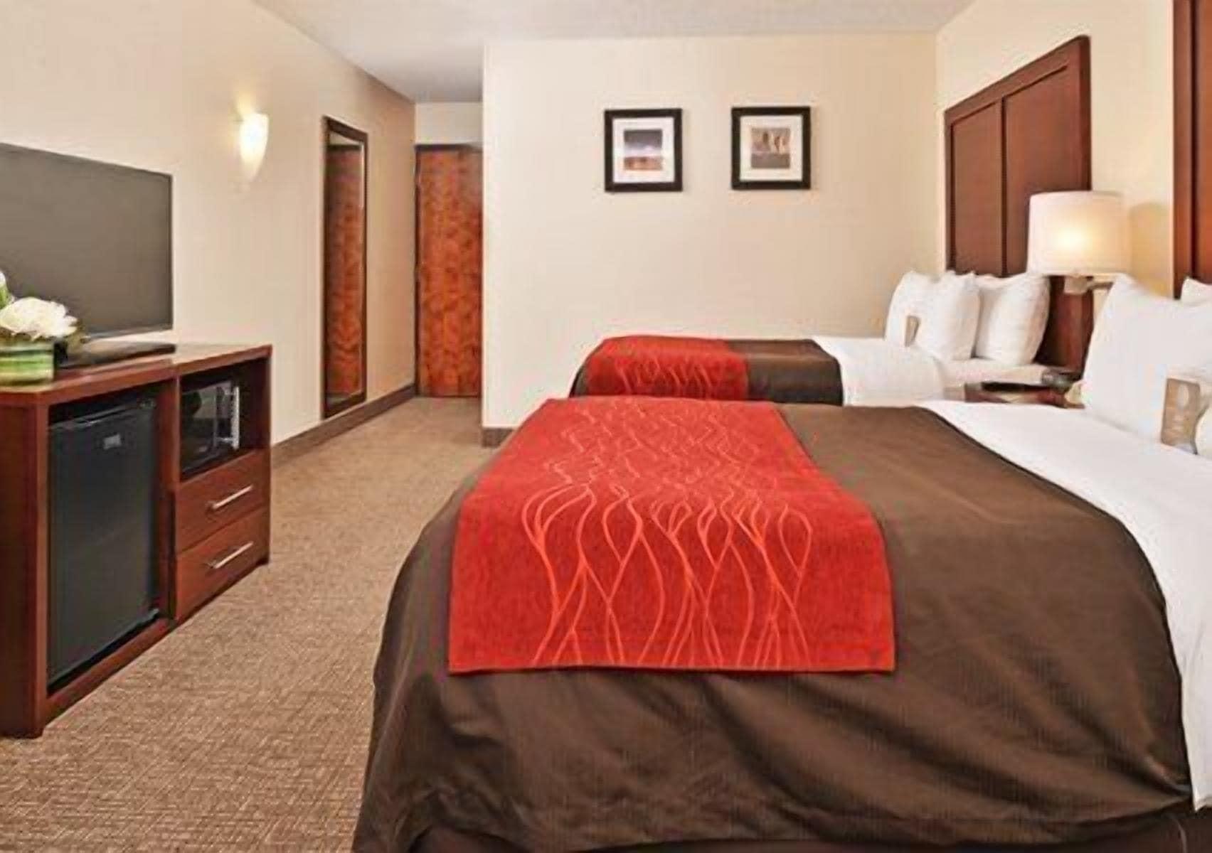 Comfort & Northfield