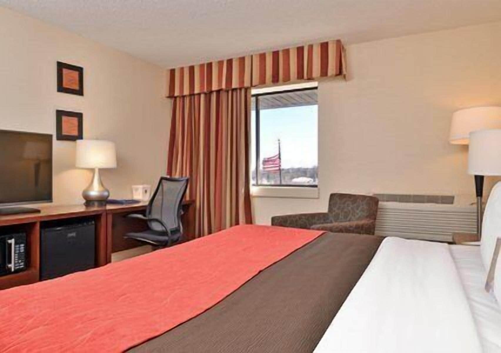 Hotel Comfort & Northfield 2*