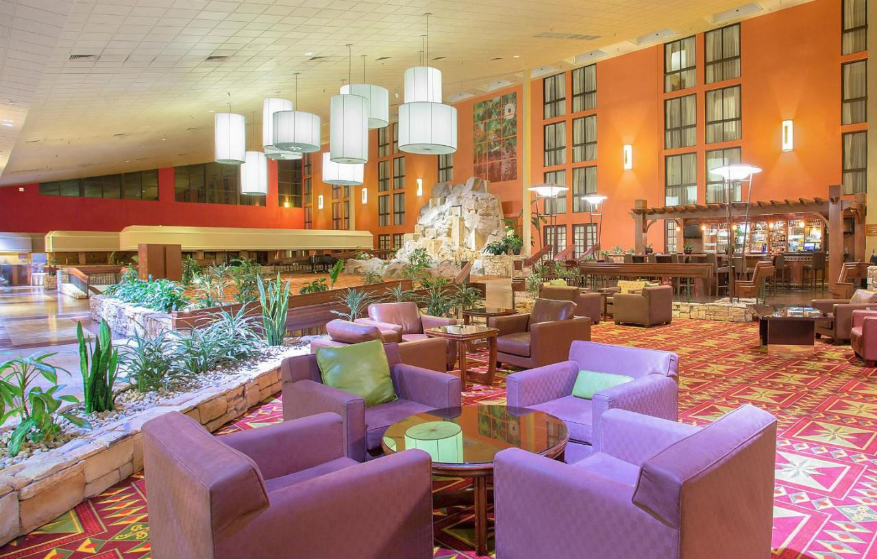 Crowne Plaza International Airport, An Ihg 3*